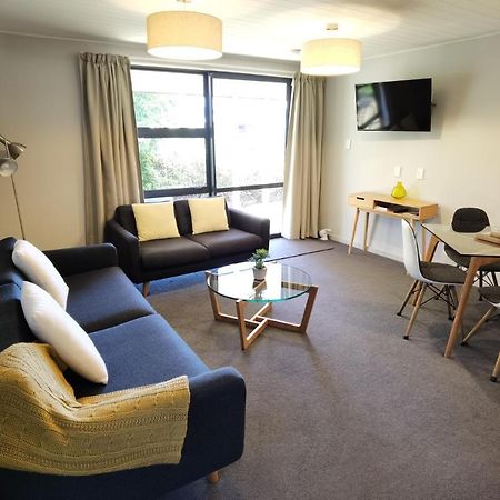 Milford Road Apartments Te Anau Exterior foto